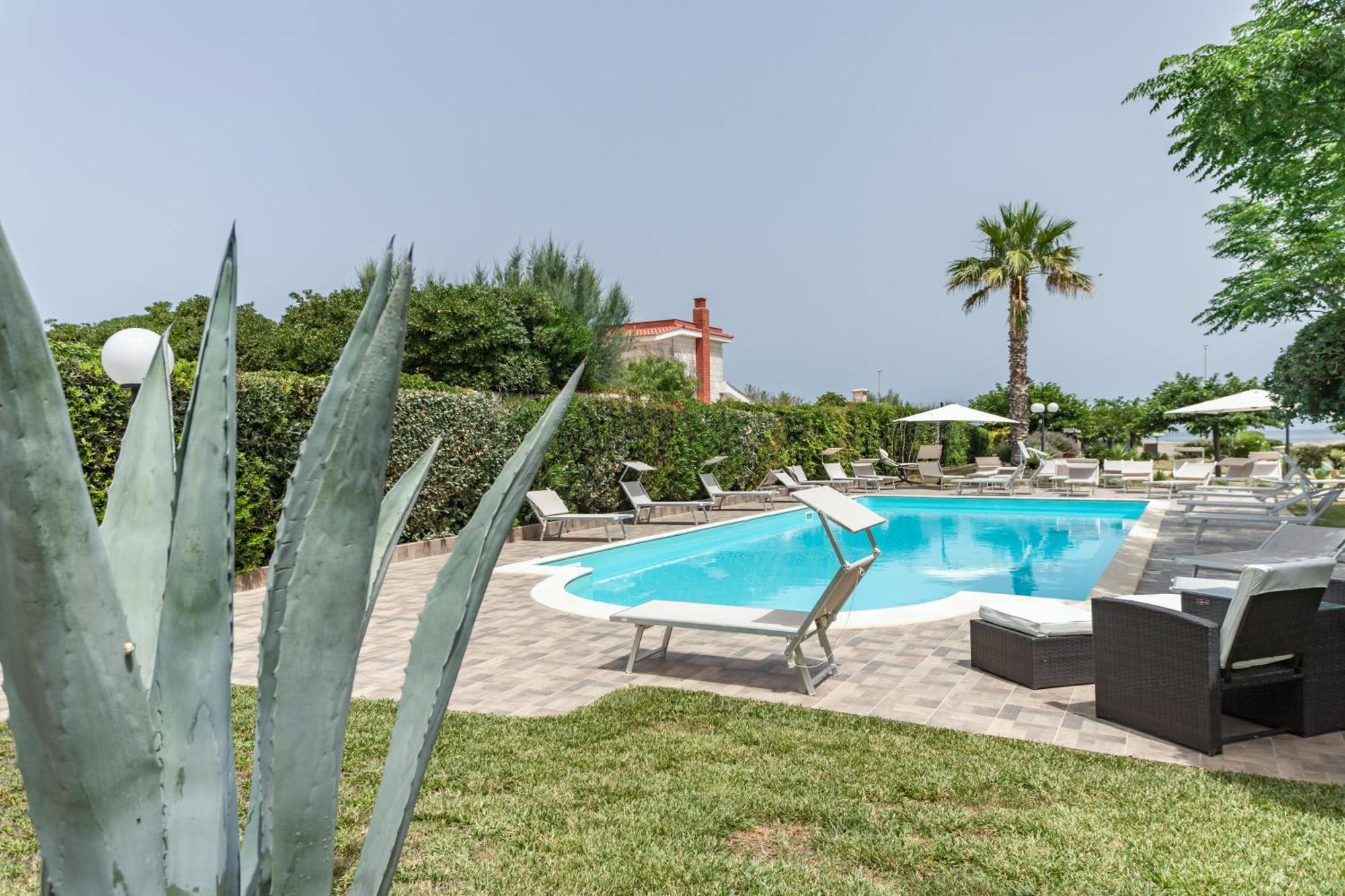 Pietramare Luxury Suites Bari Dış mekan fotoğraf